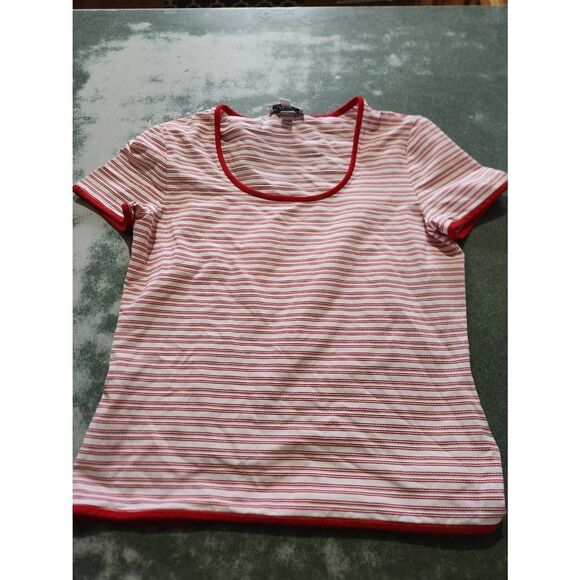St John Sport red&white candy cane striped tshirt sz P - Picture 1 of 4